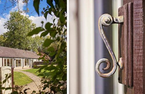 Churchill House | Charming Cotswold Barn, Near Diddly Squat, Soho Farmhouse