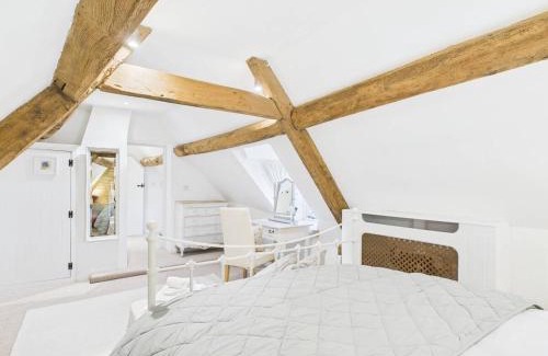 Broadwell House | Charming Cotswold Getaway