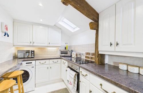 Broadwell House | Charming Cotswold Getaway