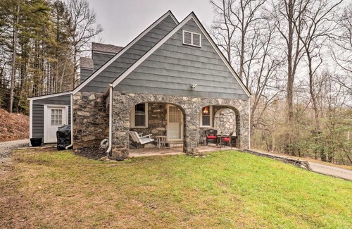 Pisgah Forest House | Charming Cottage Close to Hiking and Biking!
