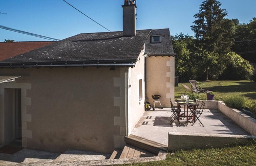 Athee-sur-Cher Cottage | Charming Cottage Near Cher River – Ideal for Loire Castles & Family Getaways