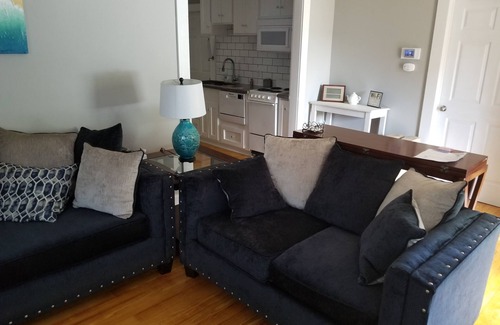 Morganton Cottage | Charming Cottage in the Foothills with Additional Parking