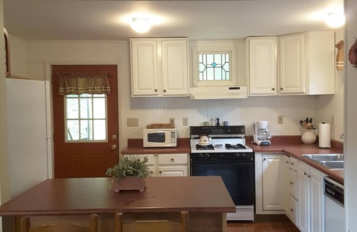 Arkville Cottage | Charming Cottage In The Catskills. Ski, Golf, Hike, Bike And More.