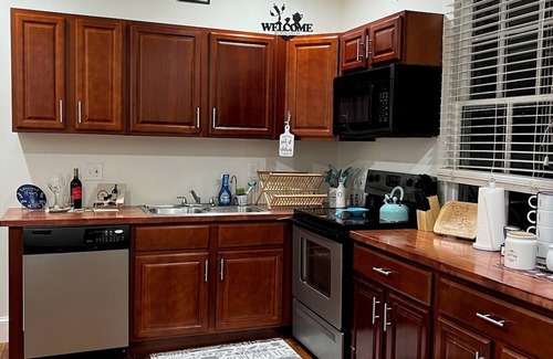 Gert Town Cottage | Charming cottage in enjoyable New Orleans with AC, WiFi