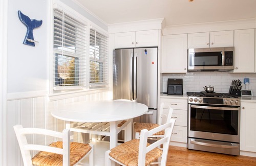 Teaticket House | Charming Cottage Just Steps from Green Pond Views