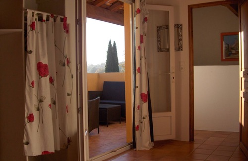 Joyeuse Cottage | Charming cottage la FENIERE * in quiet area, 105m², 3 ch, heated swimming pool