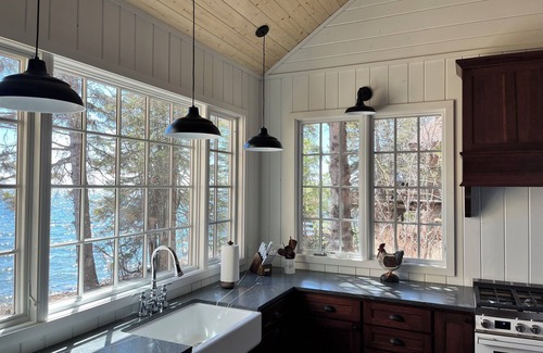 Lutsen Cottage | Charming Cottage On Lake Superior-15 minutes from Grand Marais and Lutsen