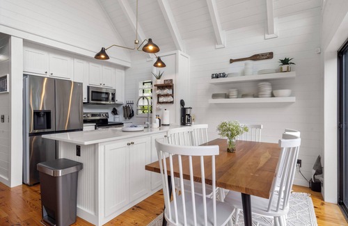 Seneca Cottage | Charming Cottage on Lake Keowee with Private Boat Dock