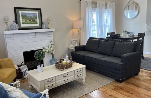 Bowling Green Cottage | Charming Cottage