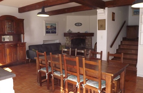 Cavaillon Cottage | Charming country cottage