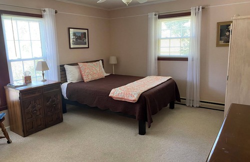 Elizabethton Other | Charming Country Home In the Applachian Mountains of Northest Tennessee.