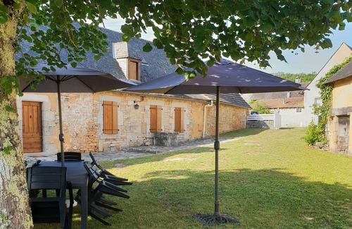 Chasteaux Cottage | CHARMING COUNTRY HOUSE