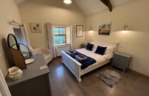 Modbury House | Charming Countryside Cottage