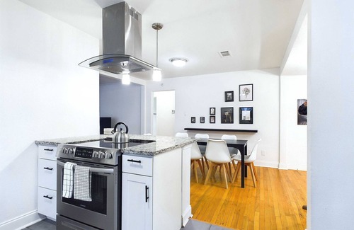 Fort Worth House | Charming & Cozy Fort Worth Home w/Yard, Near Downtown & Stockyards