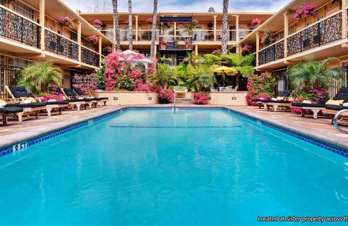 Laguna Beach Villa | Charming & Cozy Villa with Beautiful Views of The Pacific Ocean!