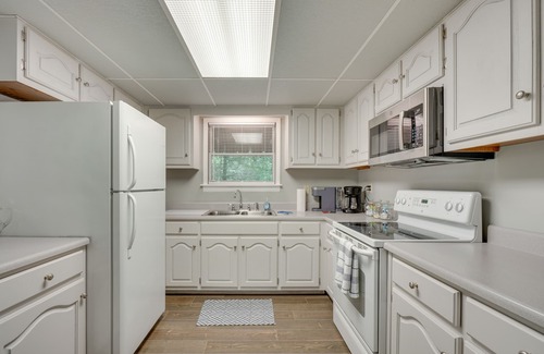 Crossville - Harriman Apartment | Charming Crossville Apt < 10 Mi to Golf Courses!
