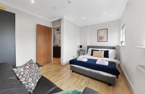 Tollington Apartment | Charming Crouch Hill by MoreThanStays