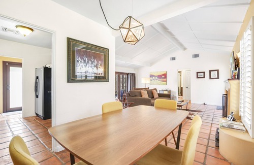 Chino Canyon House | Charming desert getaway with lush garden, private pool & spa - close to downtown