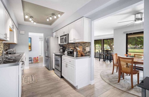 Cathedral City Condo | Charming Desert Retreat in Cathedral City