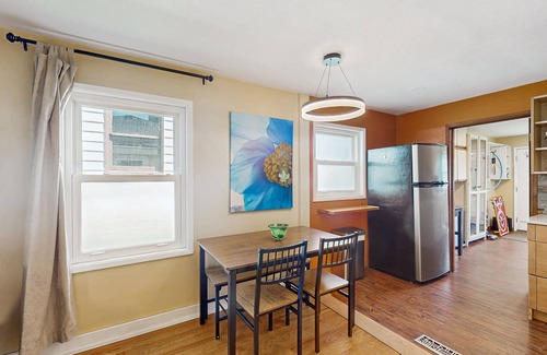 Roxhill House | Charming Dog-Friendly Bungalow in Walkable West Seattle