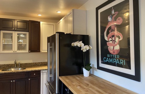 Napa Cottage | Charming Downtown Guesthouse