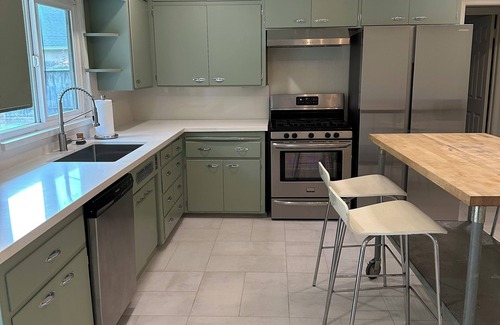 Lodi House | Charming DOWNTOWN Lodi Home