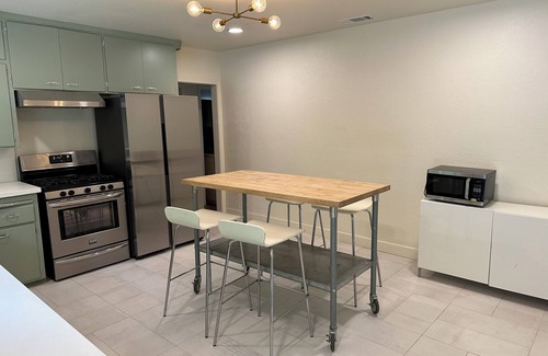 Lodi House | Charming DOWNTOWN Lodi Home
