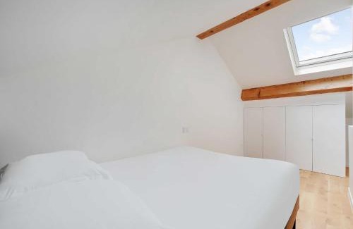 Centre Apartment | Charming duplex - 1BR-4P- Near Paris