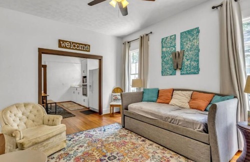 Columbus House | Charming Duplex in Historic District