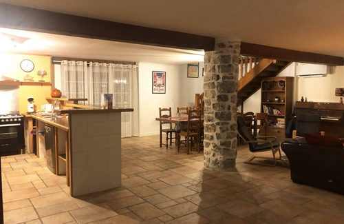 Pagolle House | Charming estate with swimming pool