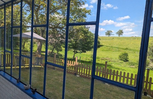 Plombieres-les-Bains Cottage | Charming forest cottage with terrace and Wifi in Plombières-les-Bains