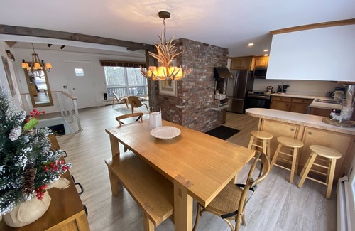 Stowe Area House | CHARMING FAMILY CHALET w/Great Location, Outdoor Hot tub on Edson Hill
