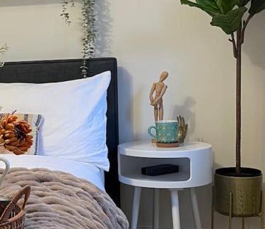 Henley House | Charming Family Home with Gym