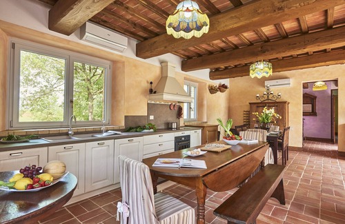 Marciano della Chiana House | Charming farmhouse immersed in the Tuscan countryside with private swimming pool and garden