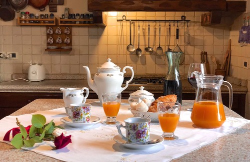 Orentano Other | Charming Farmhouse in a Tuscan landscape at walking distance from a village