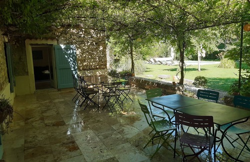 Dauphin House | Charming farmhouse in Provence, large capacity