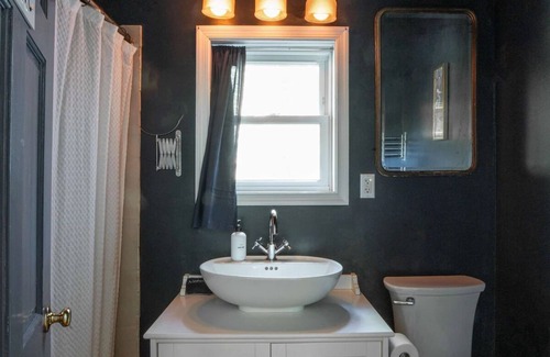Pine Bush Other | Charming Farmhouse - Minnewaska Park
