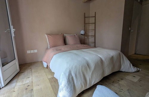 Quartier des Espesses Other | Charming farmhouse -Pool - 3 bedrooms - air conditioning