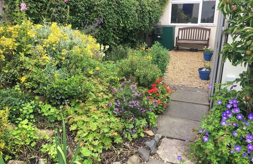 Berwick-upon-Tweed Cottage | Charming fishermans cottage on Holy Island.