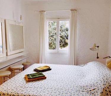 Porto Rotondo Apartment | Charming flat in Porto Rotondo with lush garden!