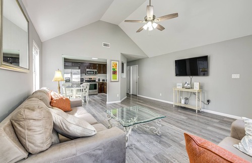 Wright House | Charming Fort Walton Beach Home: 6 Mi to Ocean!