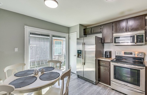 Wright House | Charming Fort Walton Beach Home: 6 Mi to Ocean!