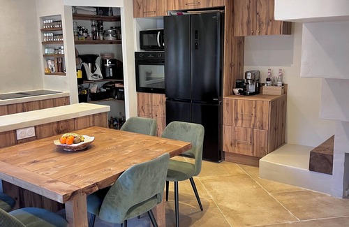 Gallargues-le-Montueux House | Charming house with swimming pool, in the heart of the village of Gallargues-Le-Montueux.