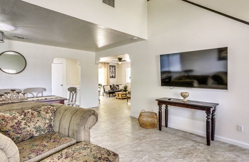 Fresno House | Charming Fresno Vacation Rental w/ Private Yard
