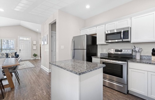Gastonia House | Charming Gastonia Escape 3BR 2BA New Furnishings