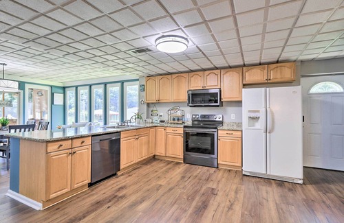 Monticello House | Charming Georgia Abode w/Hot Tub & Grill!