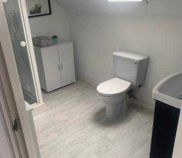 Newry House | Charming getaway in Newry centre