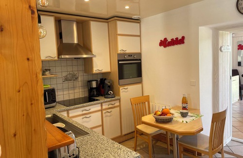 Saint-Guenole House | Charming gîte * - Minutes from shops and beaches