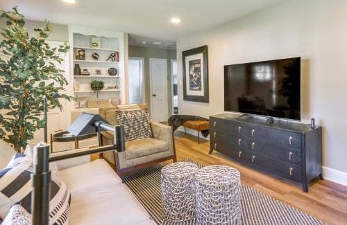 Greensboro House | Charming Greensboro Home - 2 Mi to Downtown!