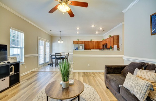 Greensboro House | Charming Greensboro Townhouse with Back Patio!